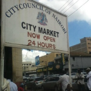 Busy-street-at-City-Market